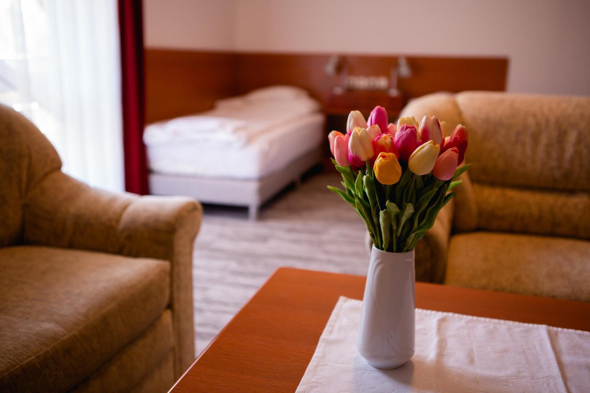 Hotel Ovit Keszthely Luaran gambar