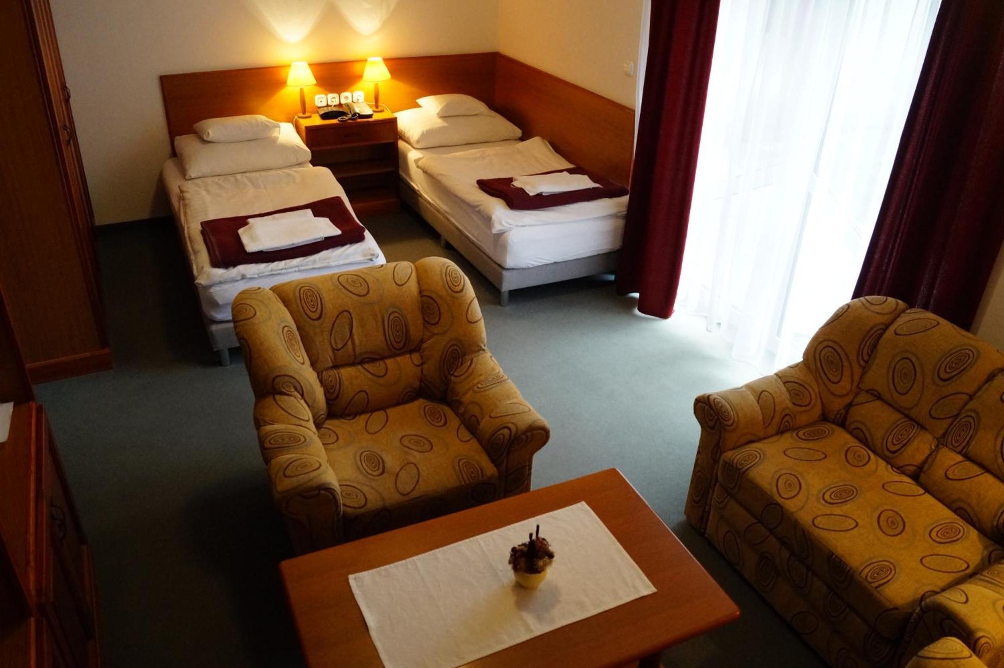 Hotel Ovit Keszthely Luaran gambar