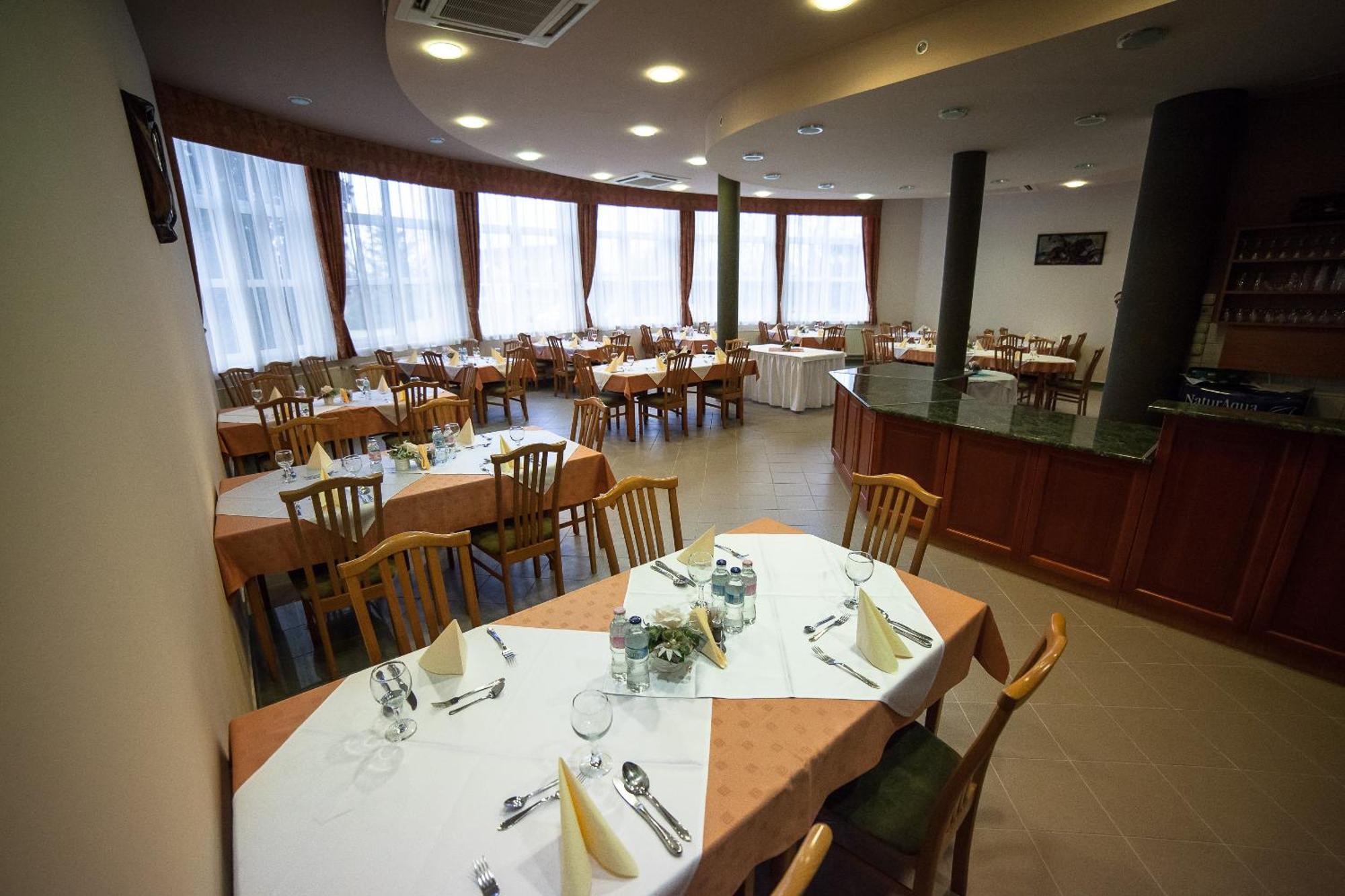 Hotel Ovit Keszthely Luaran gambar