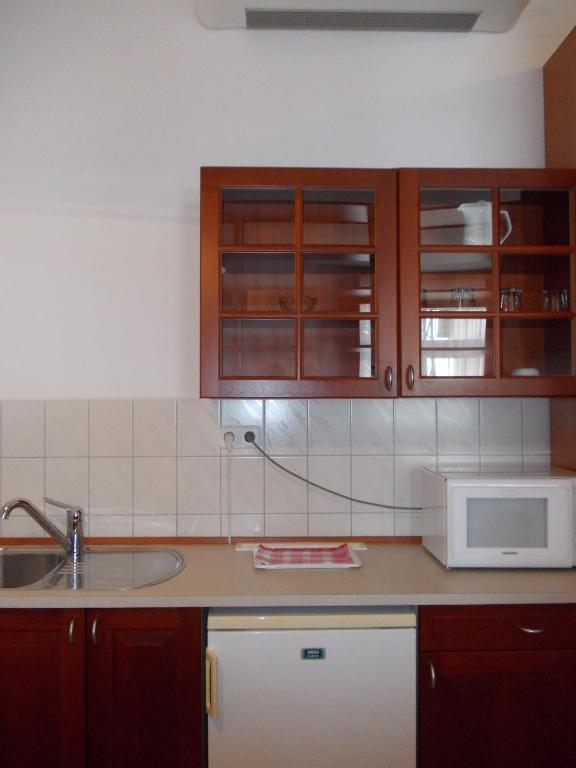 Hotel Ovit Keszthely Bilik gambar