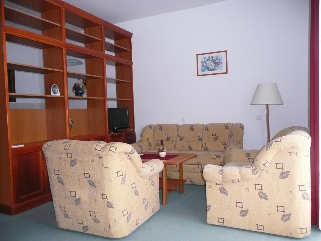 Hotel Ovit Keszthely Bilik gambar