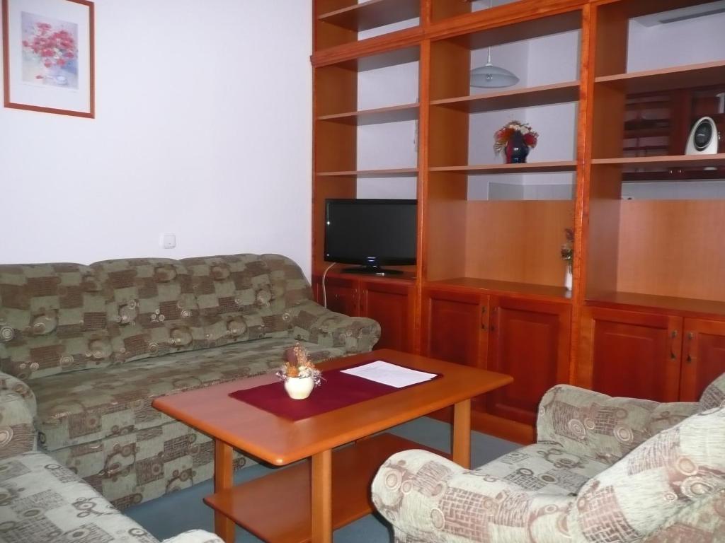 Hotel Ovit Keszthely Bilik gambar