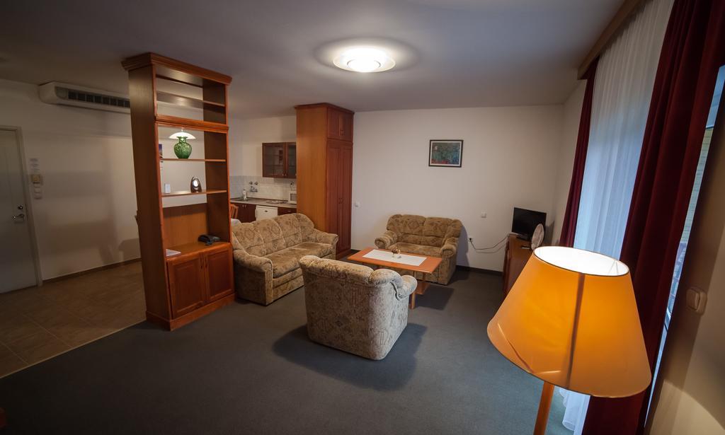 Hotel Ovit Keszthely Luaran gambar
