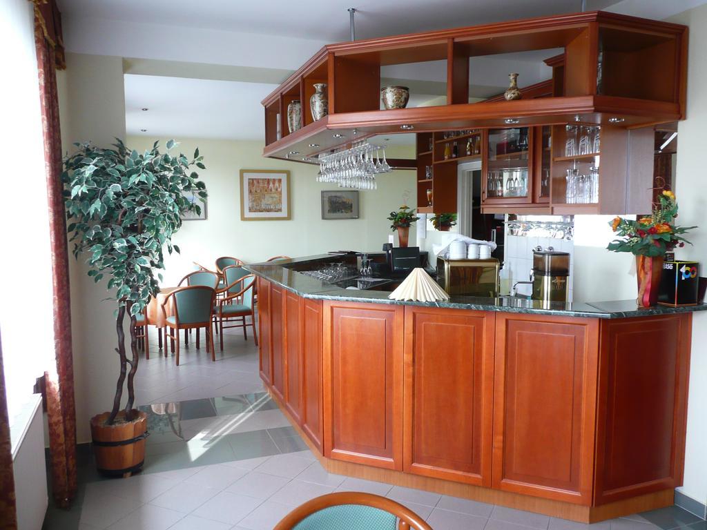 Hotel Ovit Keszthely Luaran gambar
